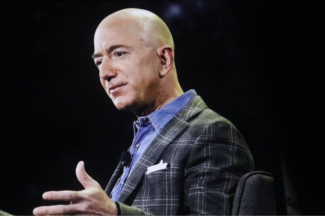 Jeff Bezos Tells Workers to ‘Be So Happy’ They’re Being Given the Gift of AI